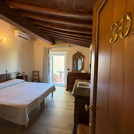 Palazzo Graziani-2